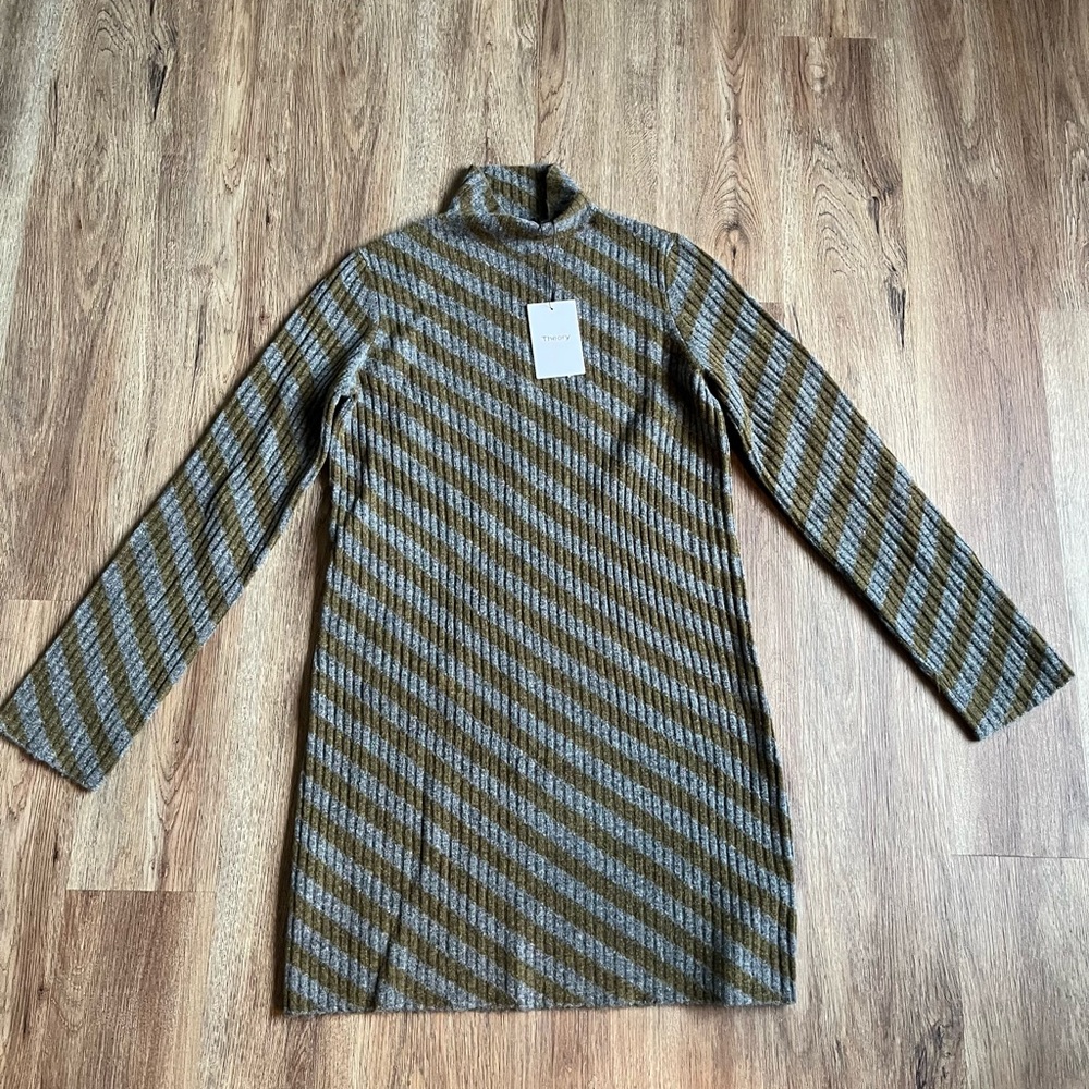 NWT Theory Diagonal Mini Sweater Dress